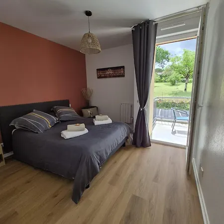 2pieces Cere Avec Terrasse Et Parking Lejlighed Saint-Laurent-les-Tours