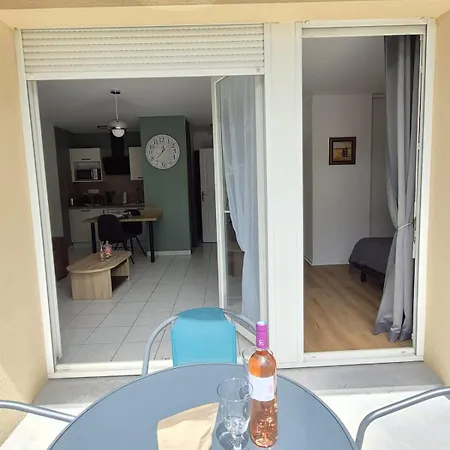 Lejlighed 2pieces Cere Avec Terrasse Et Parking *